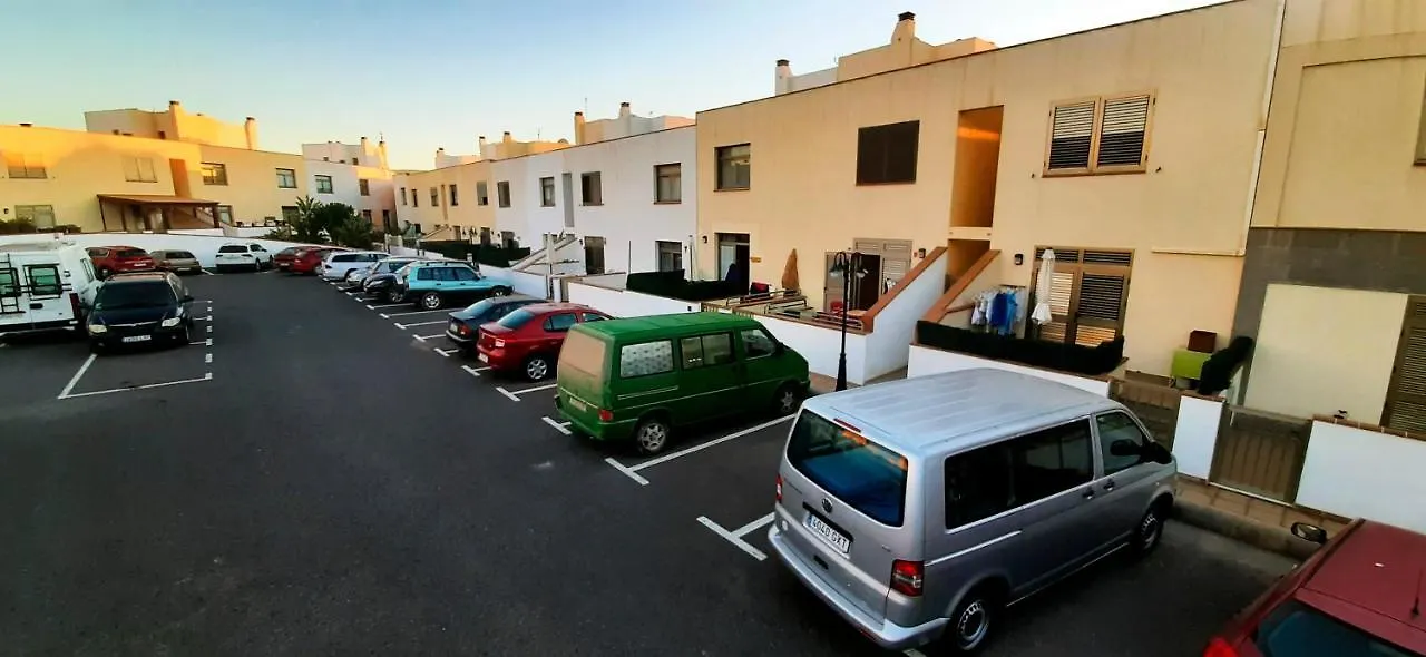Holiday home Duplex Espacioso, Tranquilidad, Barbacoa Y Supermercado Al Lado El Cotillo